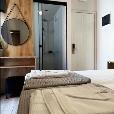 Lunar Modern Boutique Hotel 4*