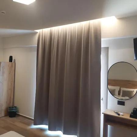 Отель Lunar Modern Boutique